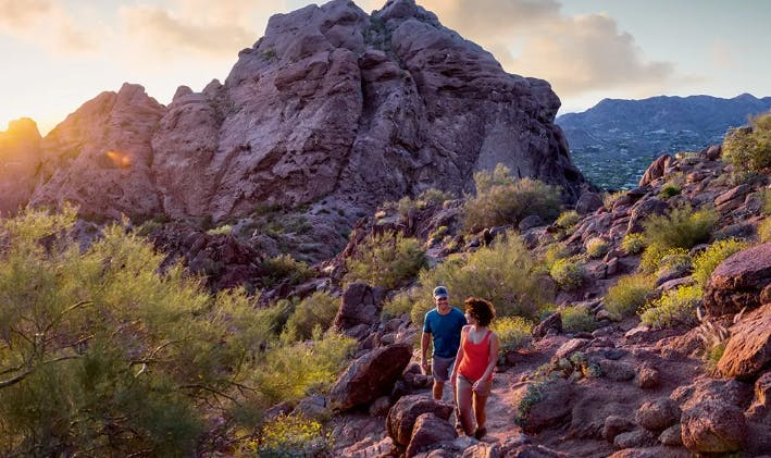 Camelback: E-Bike & Hike Tour - Photo 1 of 2